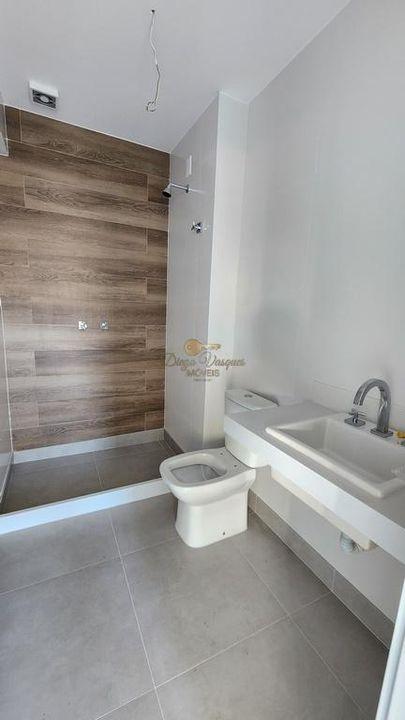 Apartamento à venda com 2 quartos, 67m² - Foto 13