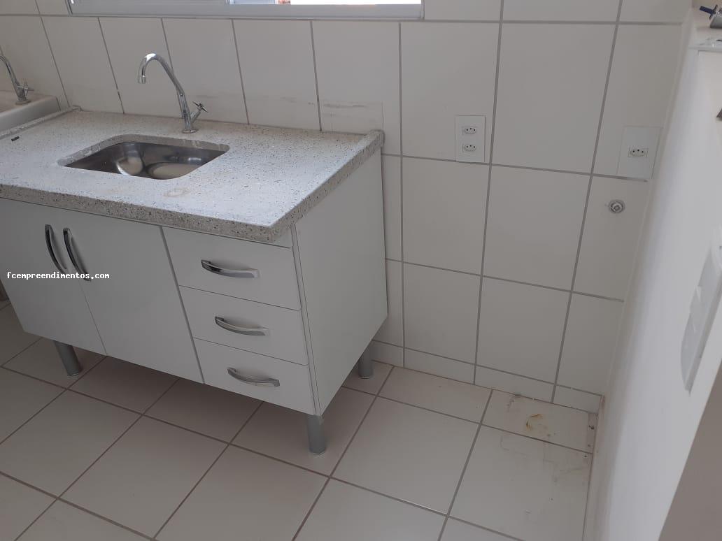 Apartamento à venda com 2 quartos, 42m² - Foto 14