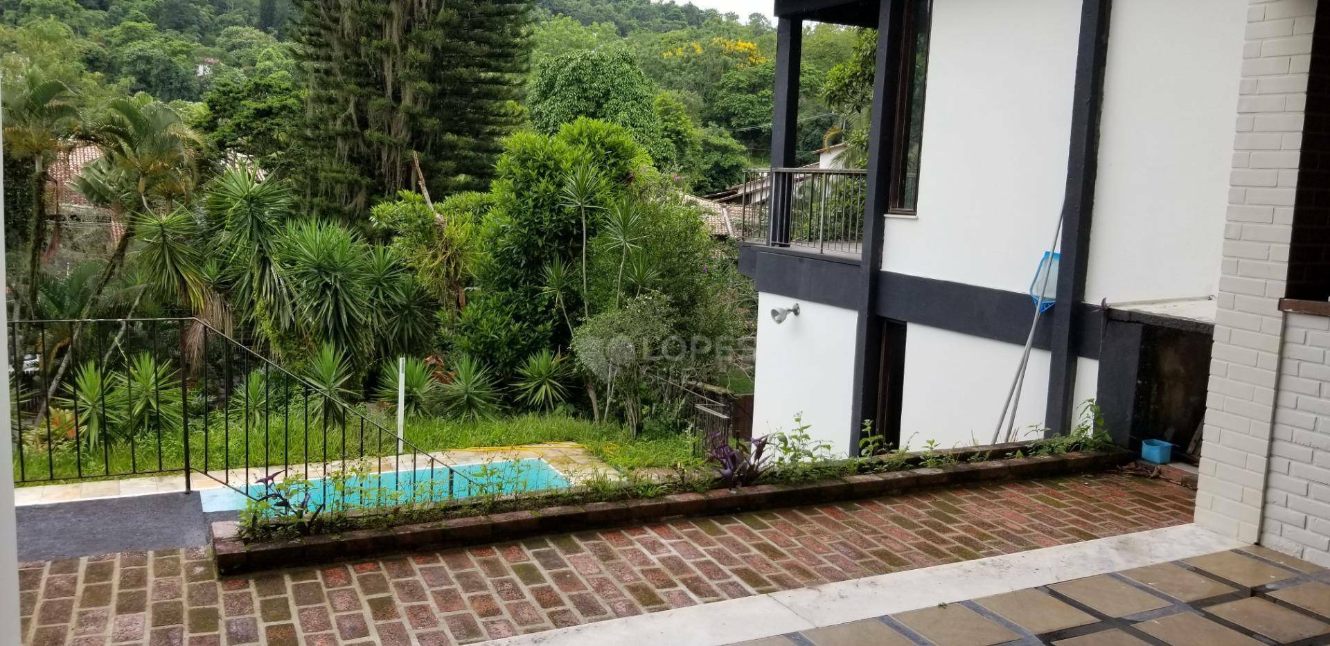 Casa à venda com 5 quartos, 410m² - Foto 2