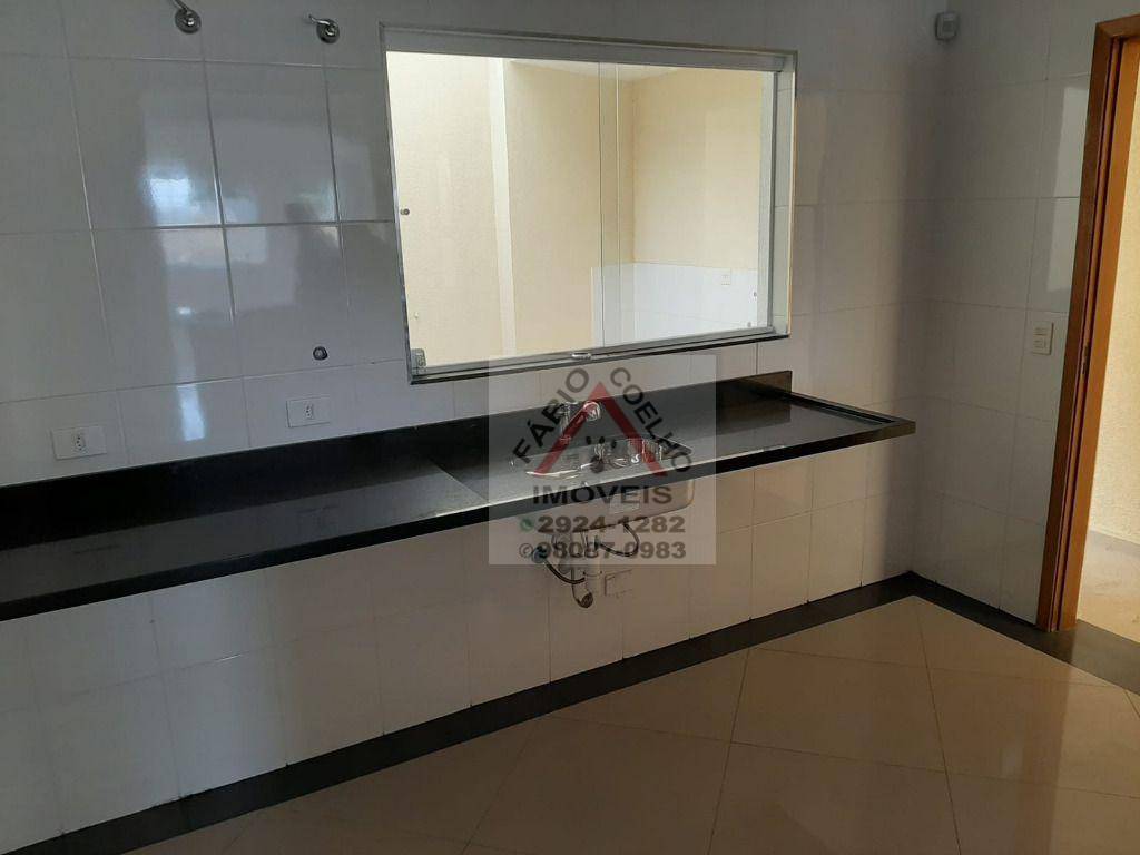 Sobrado à venda com 3 quartos, 190m² - Foto 25