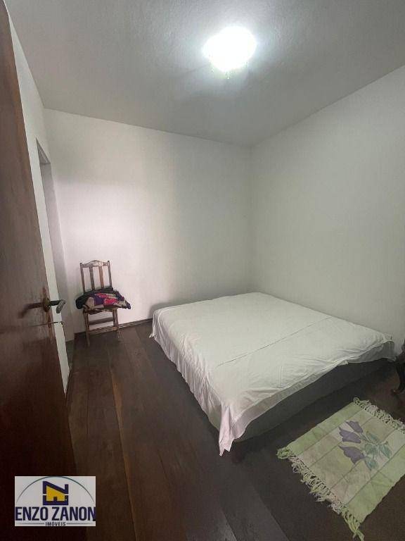 Sobrado à venda com 6 quartos, 328m² - Foto 33