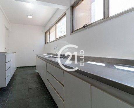 Apartamento à venda com 3 quartos, 121m² - Foto 6