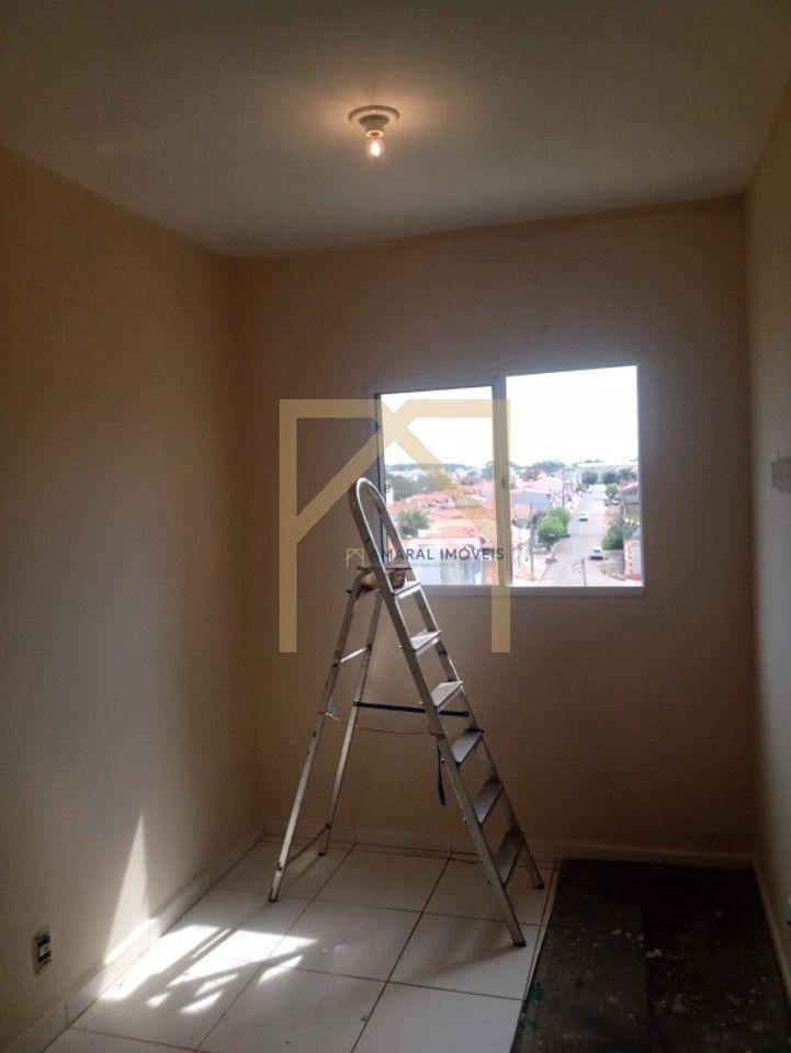 Apartamento à venda e aluguel com 2 quartos, 44m² - Foto 2