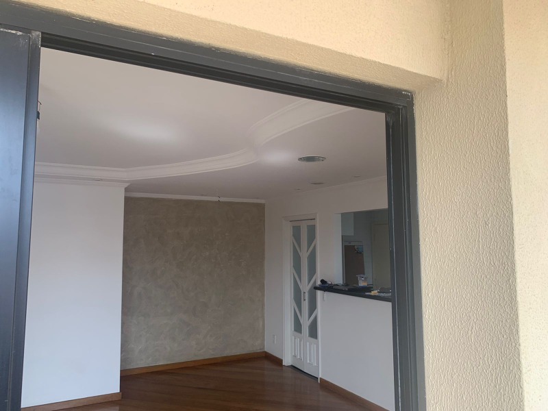 Apartamento à venda com 3 quartos, 87m² - Foto 17