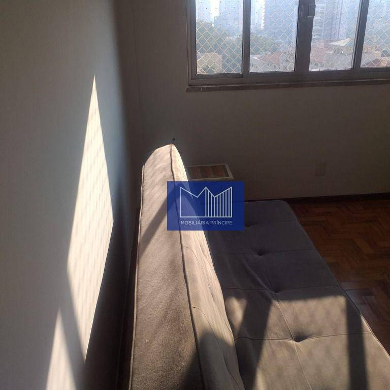 Apartamento para alugar com 1 quarto, 42m² - Foto 11