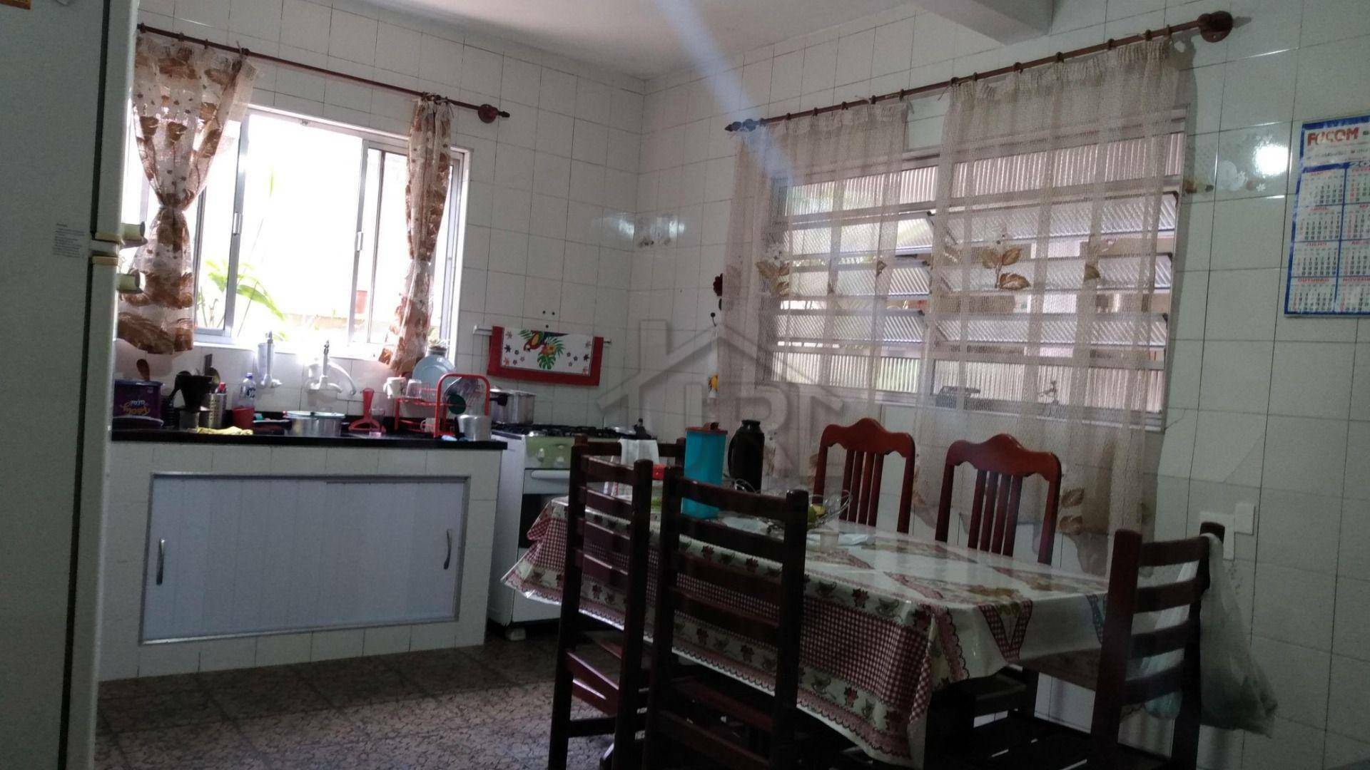 Casa à venda com 4 quartos, 234m² - Foto 15