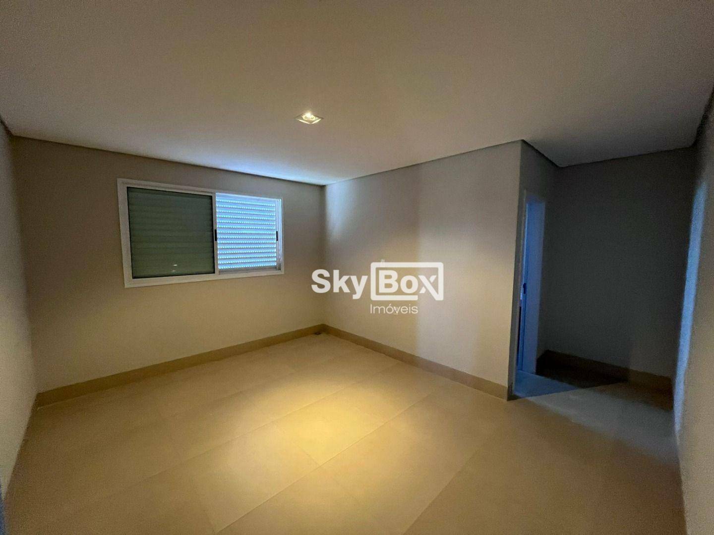 Casa à venda com 3 quartos, 250m² - Foto 11