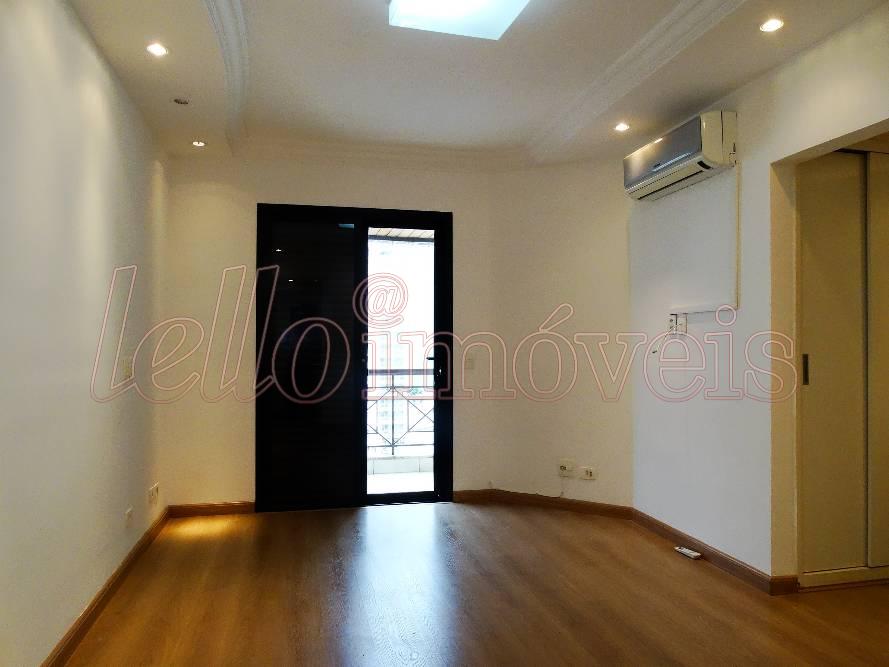 Apartamento para alugar com 3 quartos, 260m² - Foto 6