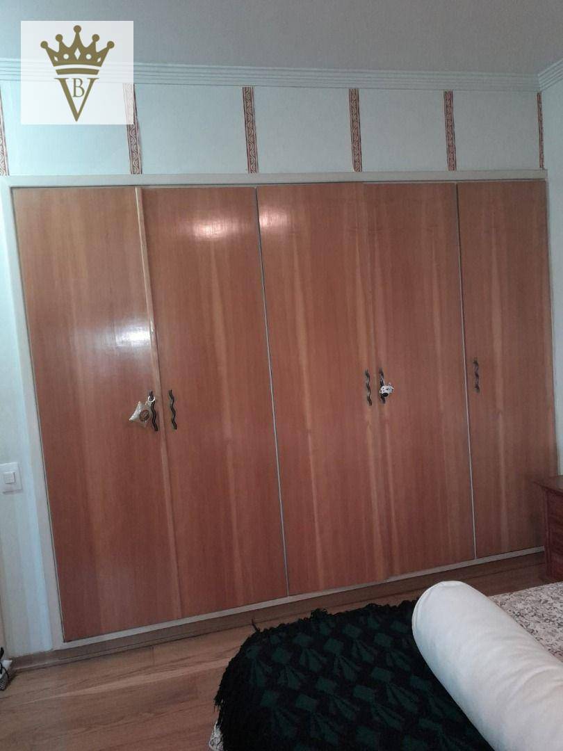 Apartamento à venda com 3 quartos, 140m² - Foto 17