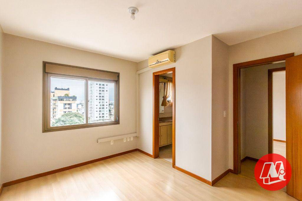 Apartamento à venda com 3 quartos, 96m² - Foto 13