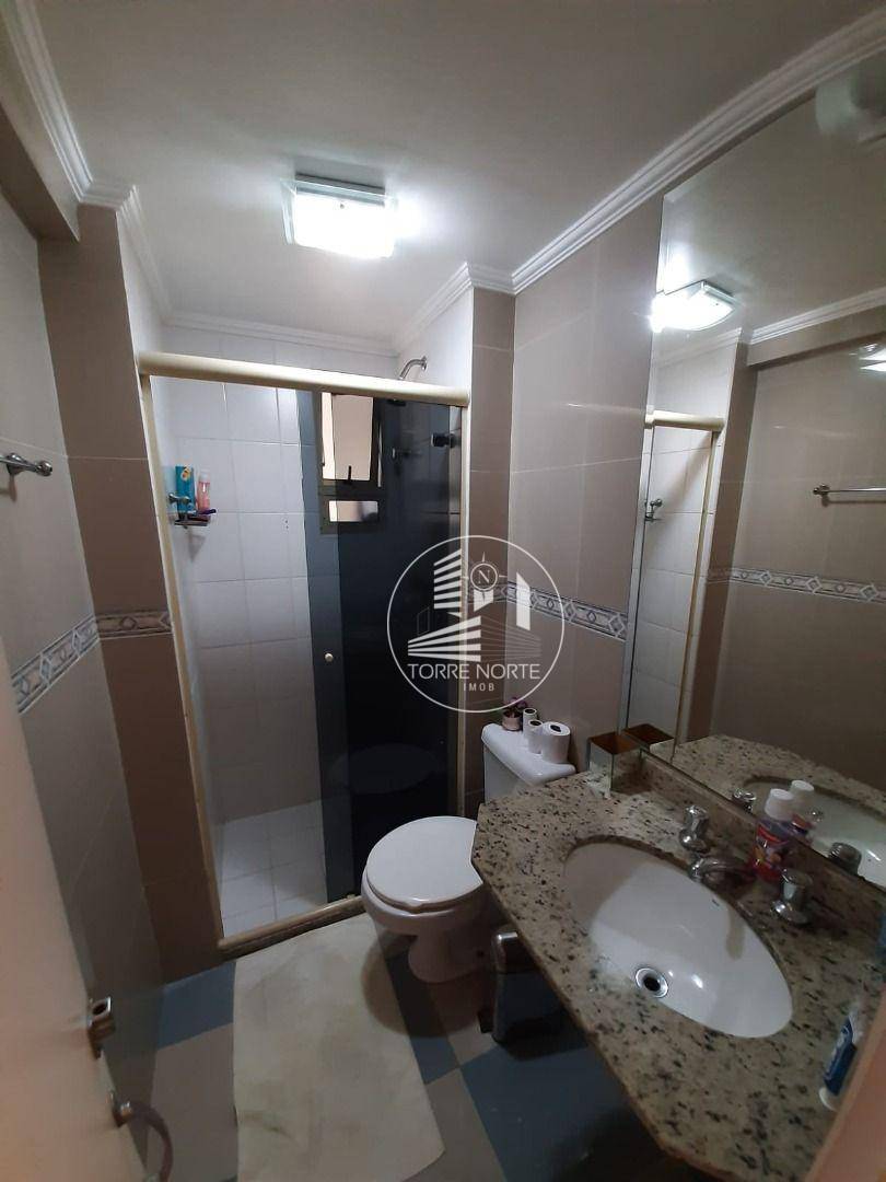 Apartamento à venda com 2 quartos, 65m² - Foto 18