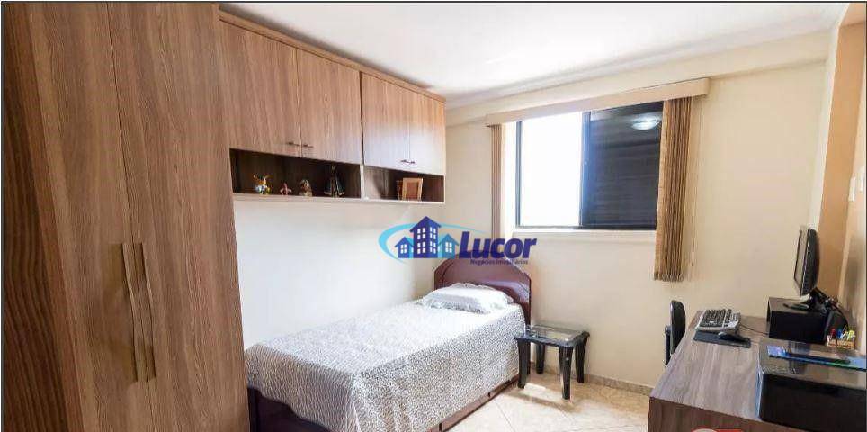 Apartamento à venda com 2 quartos, 74m² - Foto 7