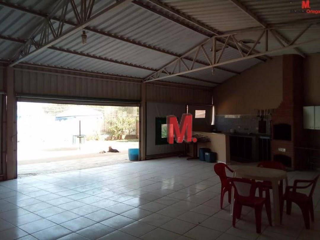 Chácara à venda com 3 quartos, 300m² - Foto 27