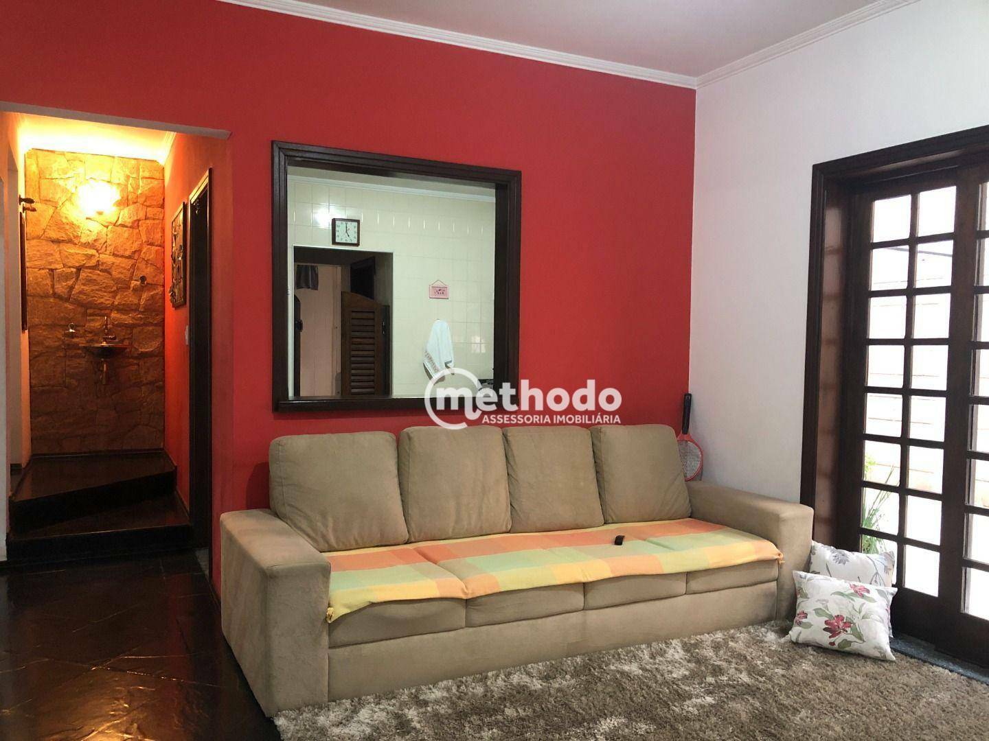 Casa à venda com 3 quartos, 259m² - Foto 7