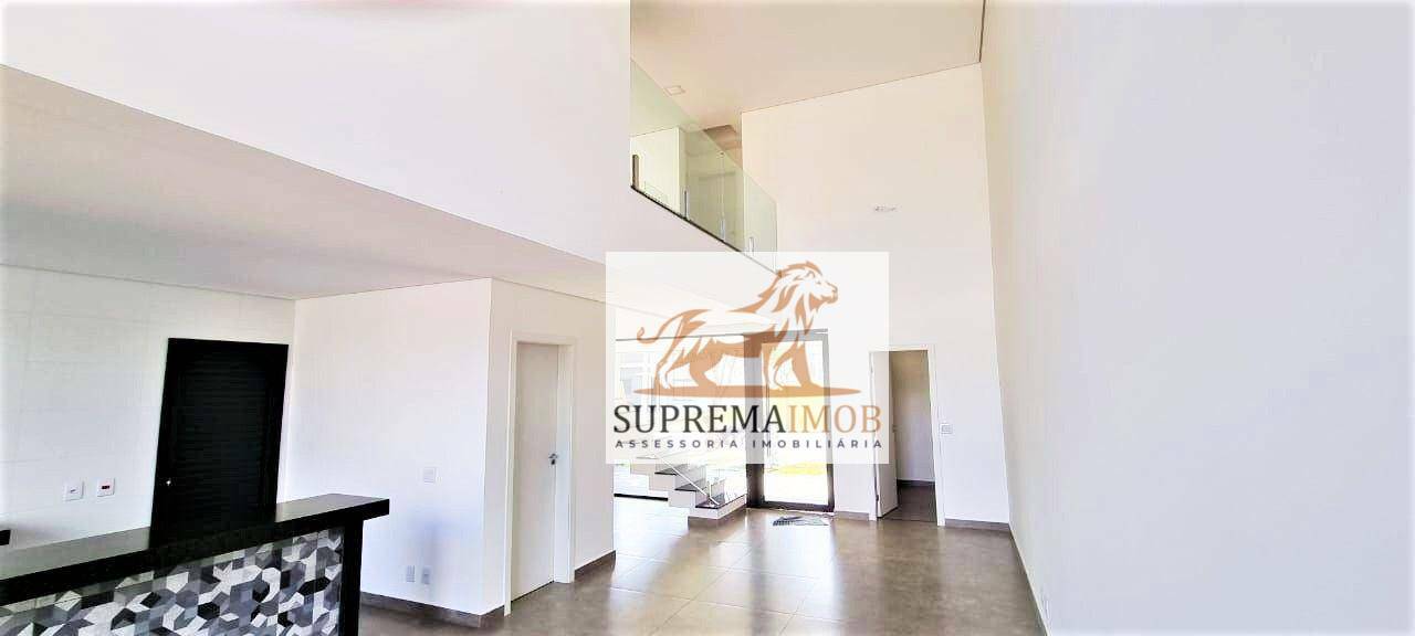 Casa de Condomínio à venda com 3 quartos, 206m² - Foto 1