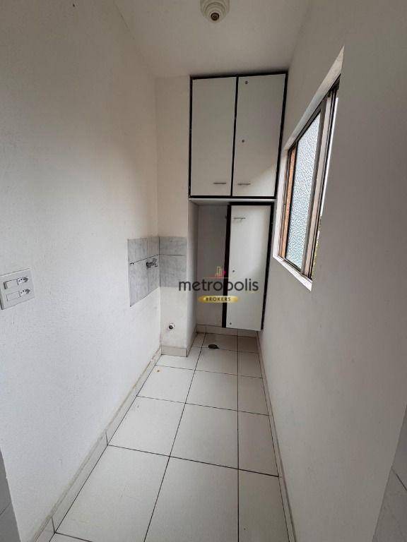 Apartamento para alugar com 2 quartos, 56m² - Foto 7