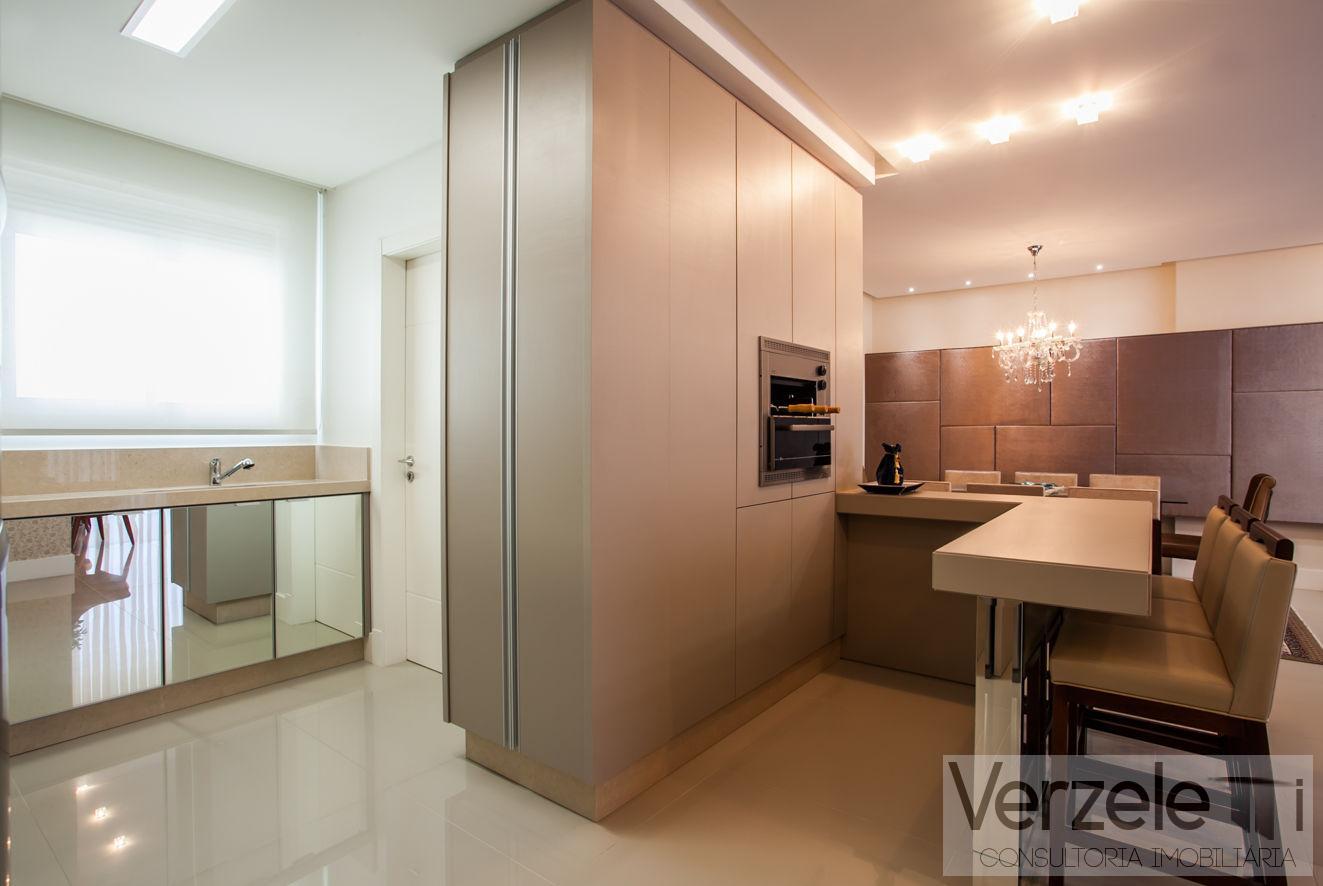 Apartamento à venda com 4 quartos, 149m² - Foto 22