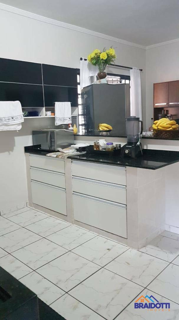 Chácara à venda com 3 quartos, 250m² - Foto 29