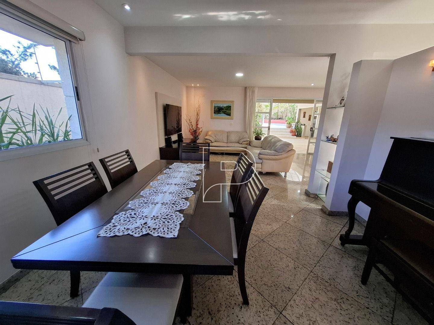 Casa de Condomínio à venda com 4 quartos, 520m² - Foto 2