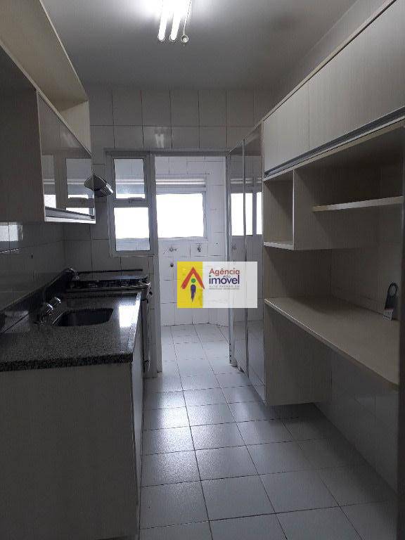 Apartamento à venda com 3 quartos, 86m² - Foto 6