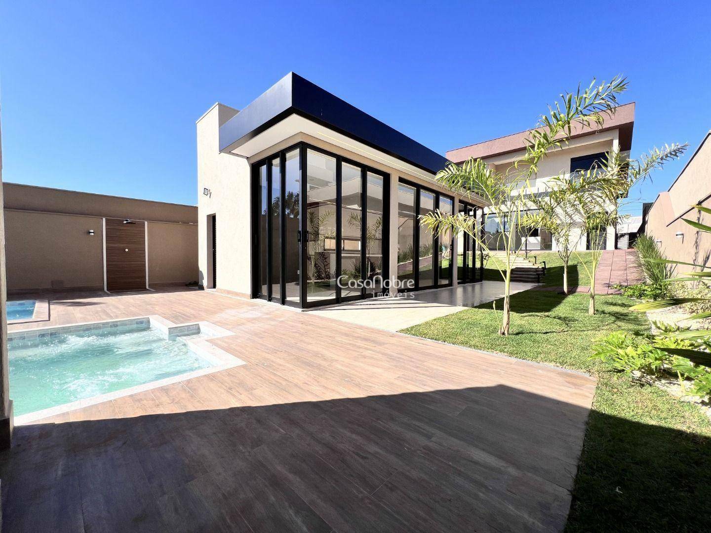 Casa de Condomínio à venda com 3 quartos, 310m² - Foto 2