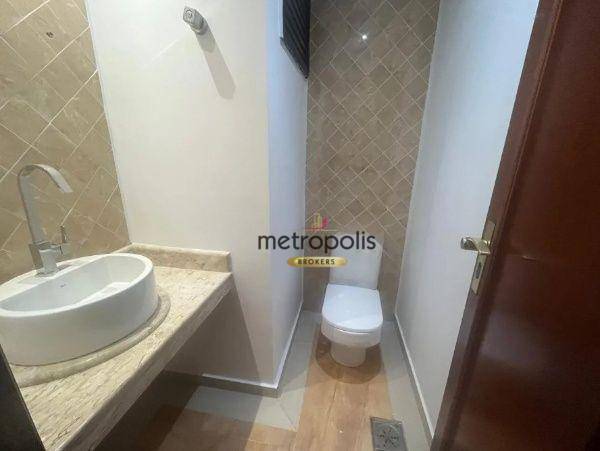 Apartamento para alugar com 4 quartos, 210m² - Foto 13