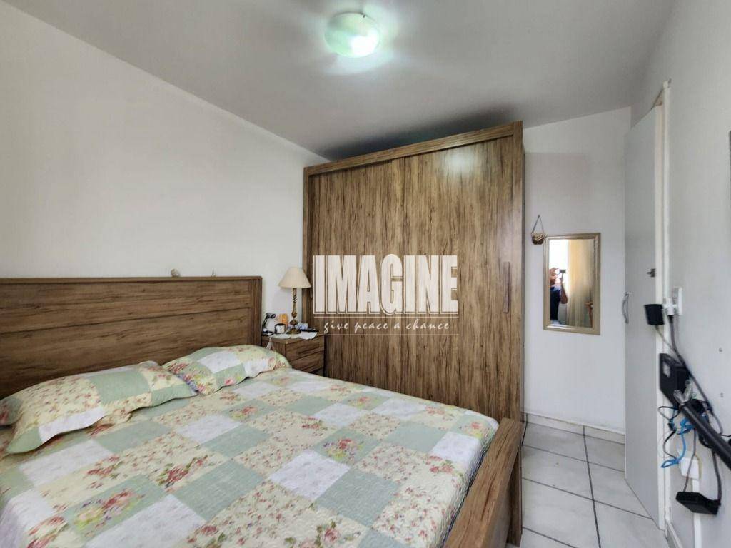 Apartamento à venda com 2 quartos, 63m² - Foto 9