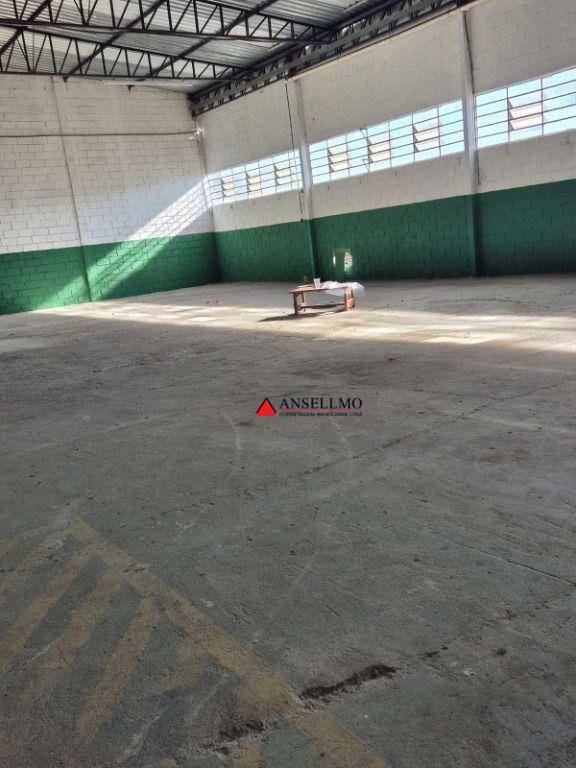Depósito-Galpão-Armazém para alugar, 541m² - Foto 8