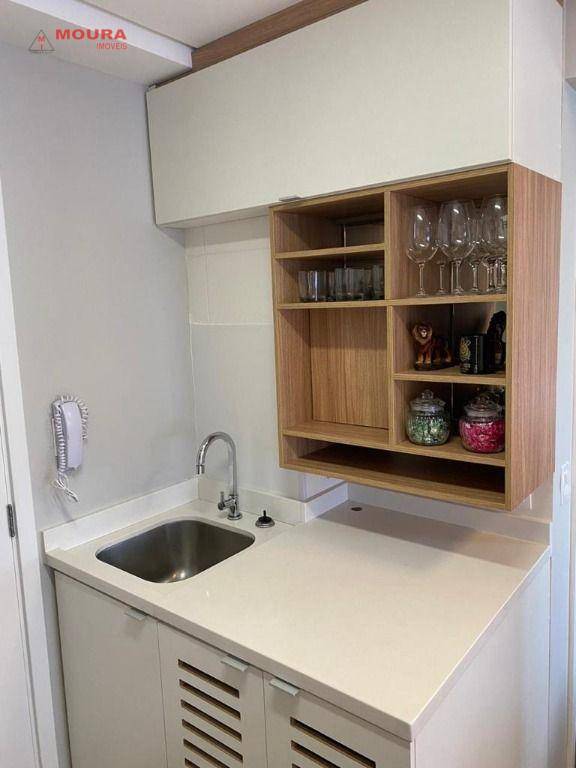 Apartamento à venda com 2 quartos, 32m² - Foto 13