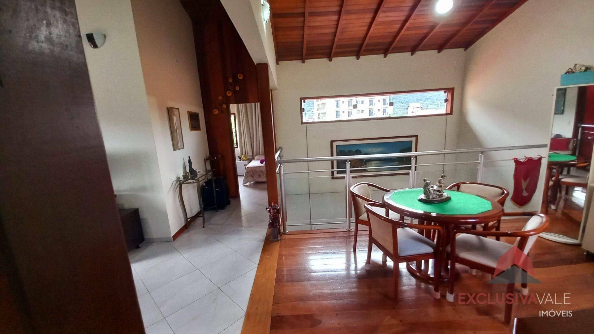 Casa à venda com 6 quartos, 356m² - Foto 82