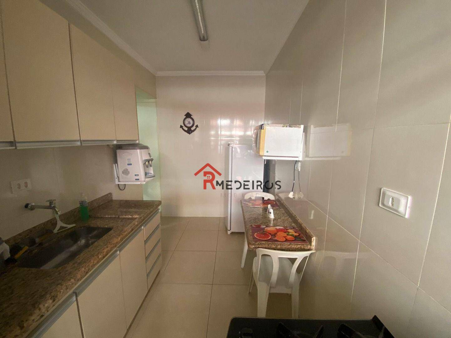 Apartamento à venda com 1 quarto, 60m² - Foto 7