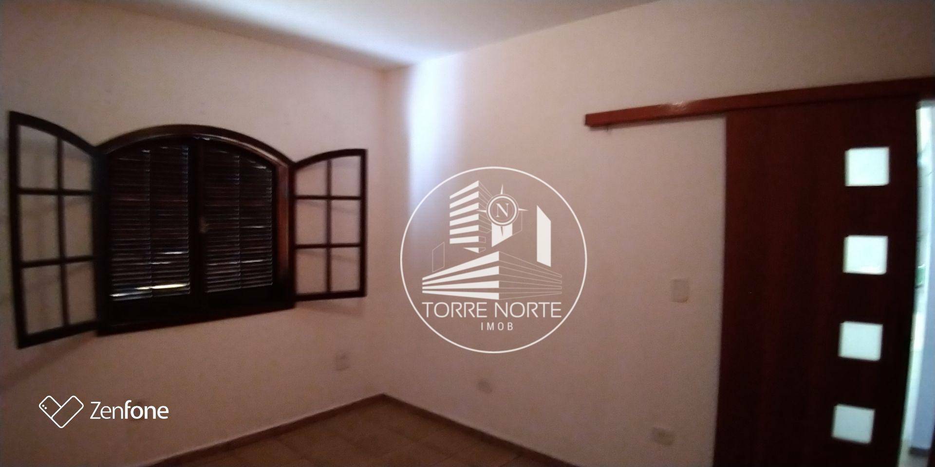 Sobrado à venda com 4 quartos, 200m² - Foto 10