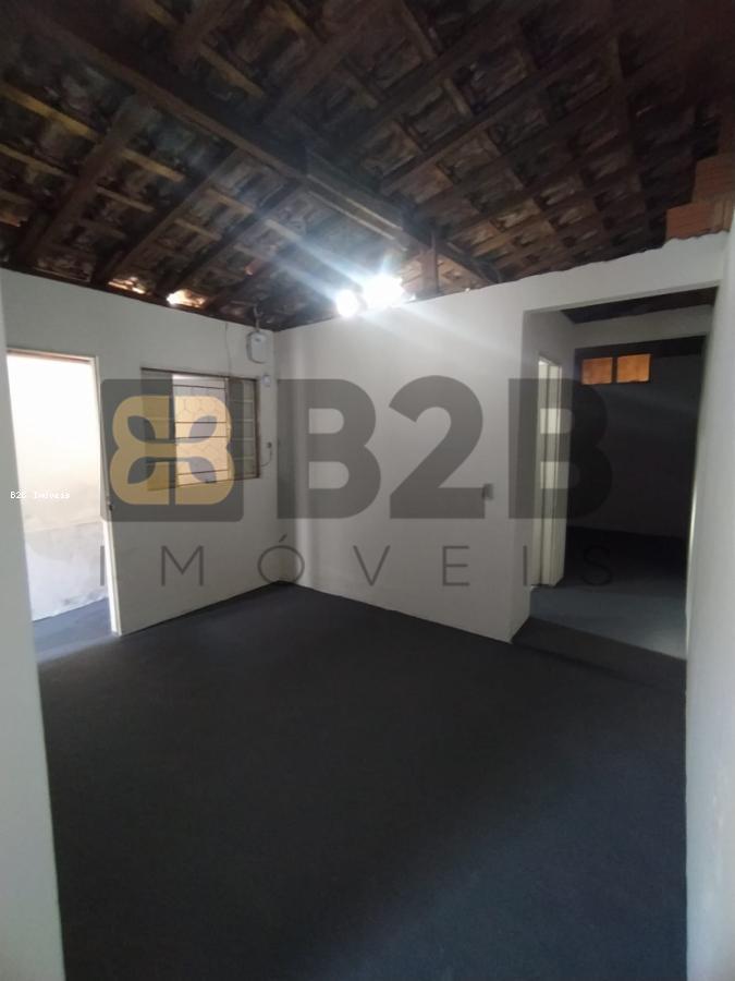 Casa à venda com 2 quartos, 100m² - Foto 8