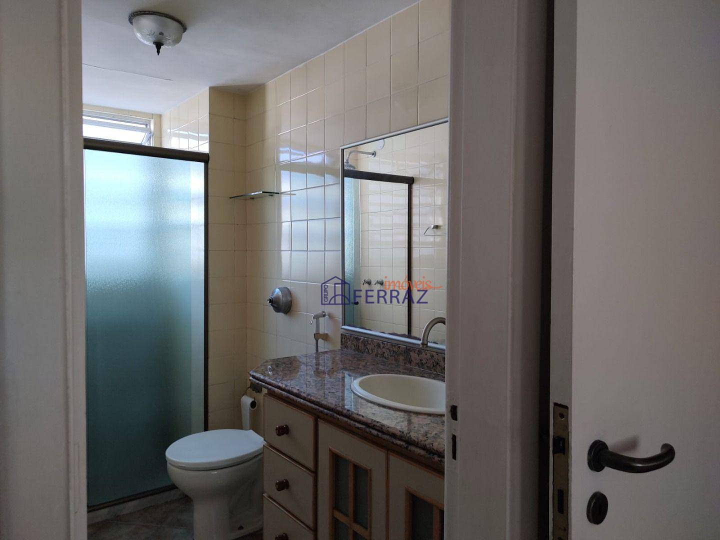 Apartamento à venda com 3 quartos, 140m² - Foto 17