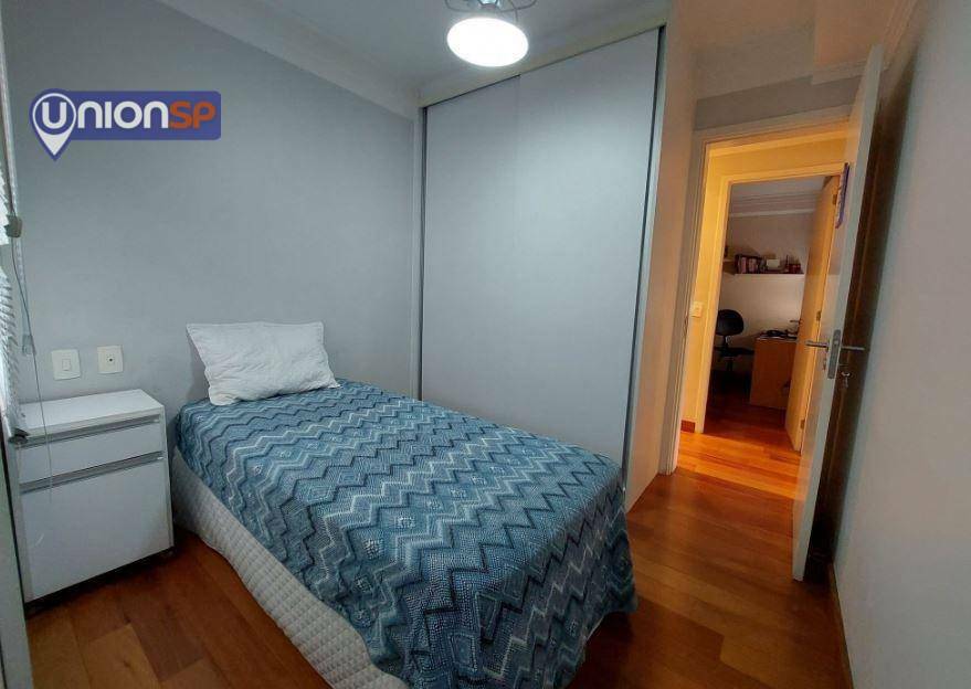 Apartamento à venda com 4 quartos, 142m² - Foto 7