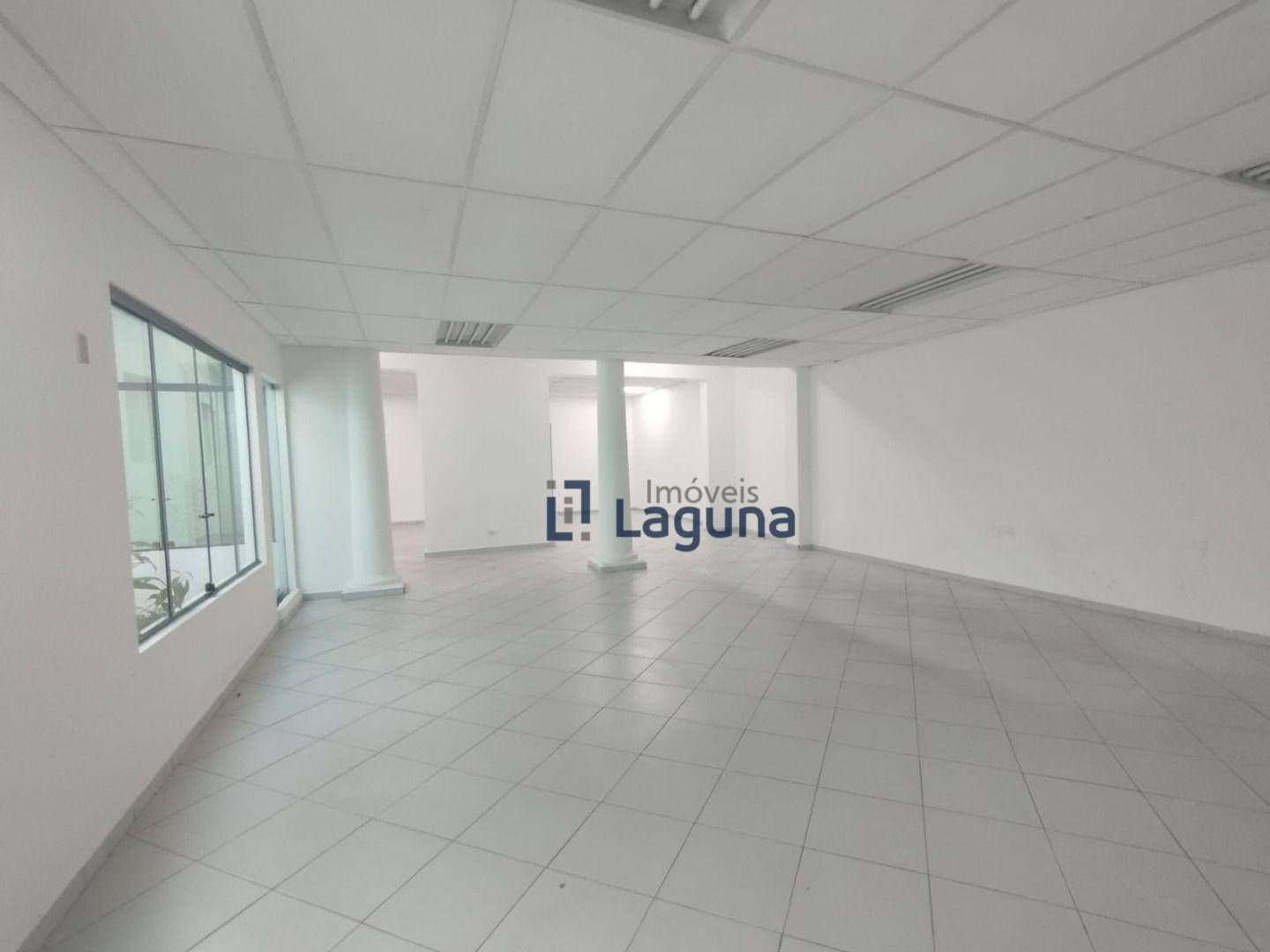 Prédio Inteiro para alugar, 1500m² - Foto 9