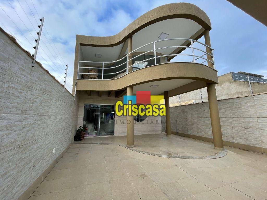 Casa à venda com 5 quartos, 245m² - Foto 1