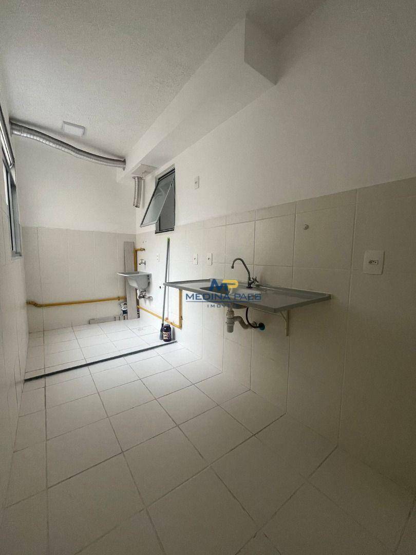 Apartamento à venda com 2 quartos, 55m² - Foto 4