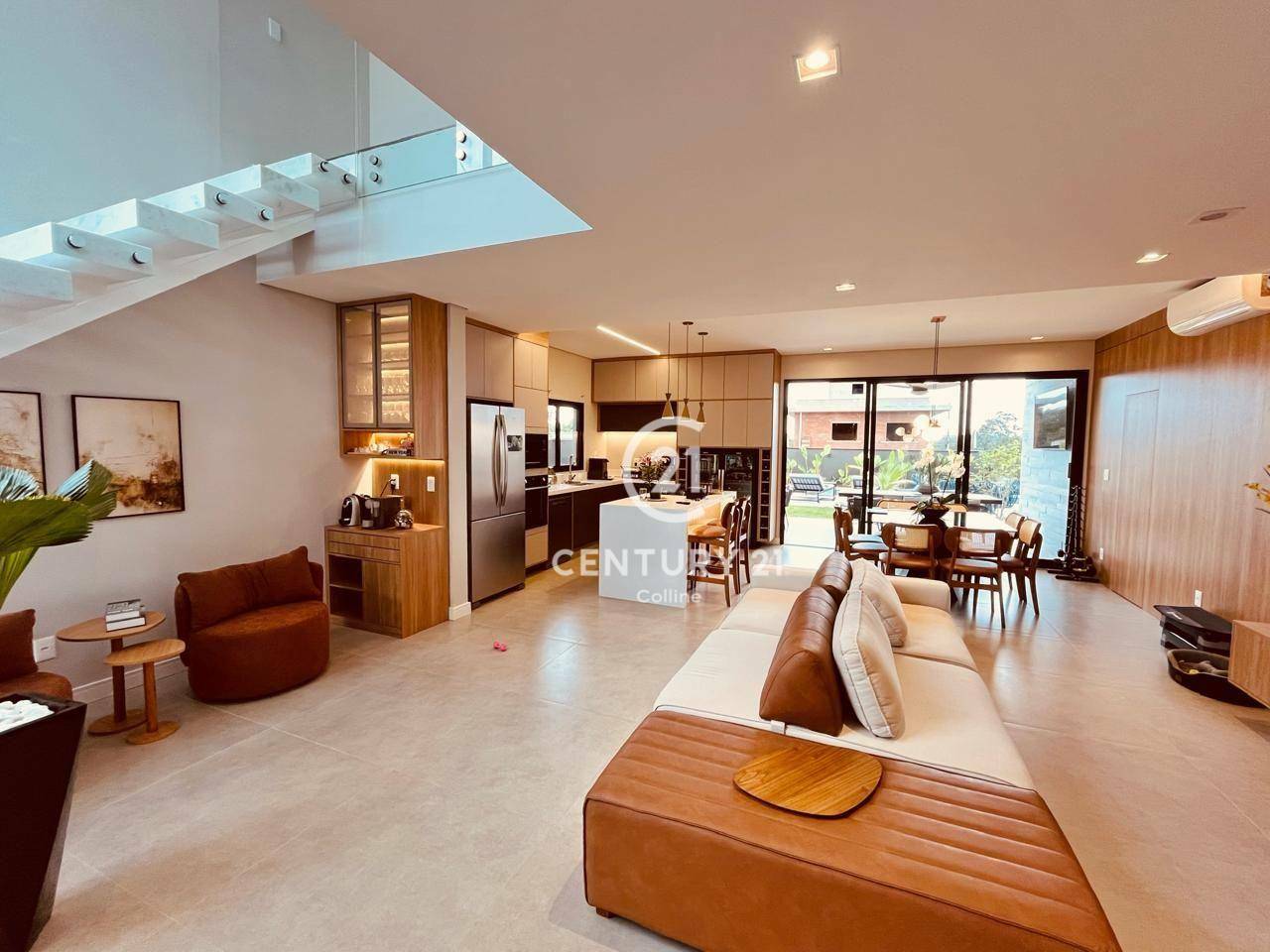 Sobrado à venda com 4 quartos, 269m² - Foto 4