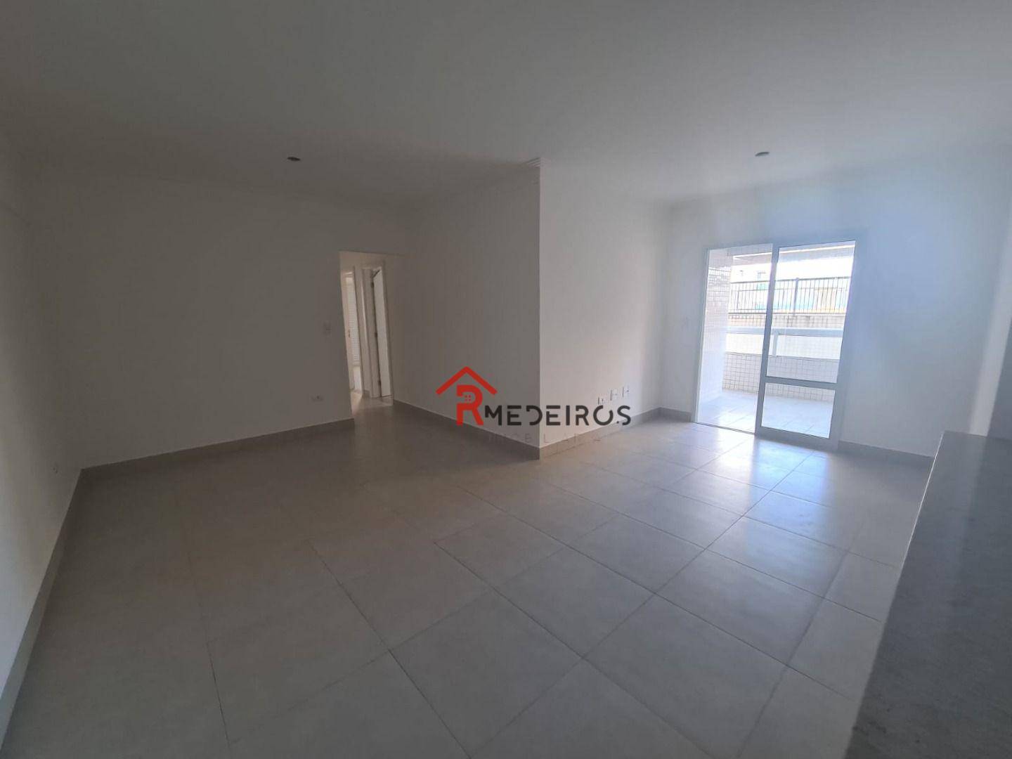 Apartamento à venda com 3 quartos, 96m² - Foto 3