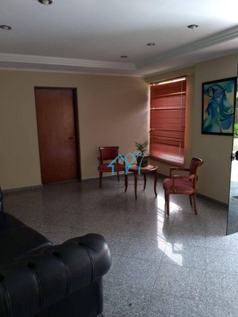 Apartamento à venda com 3 quartos, 140m² - Foto 57