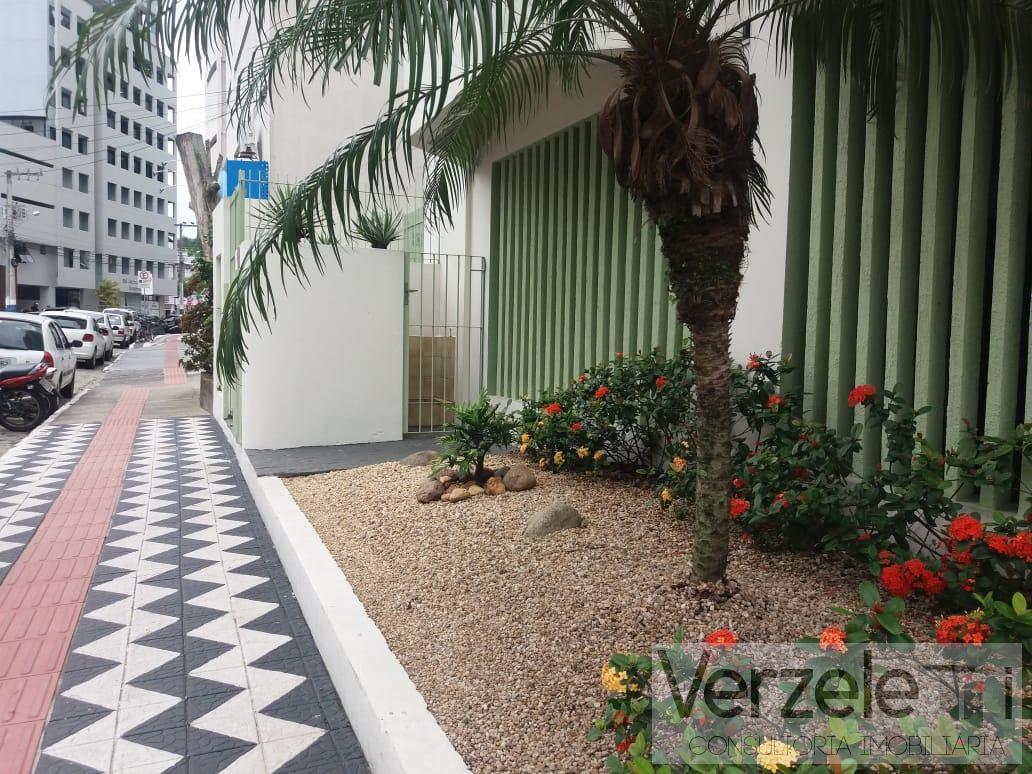 Apartamento à venda com 2 quartos, 126m² - Foto 3