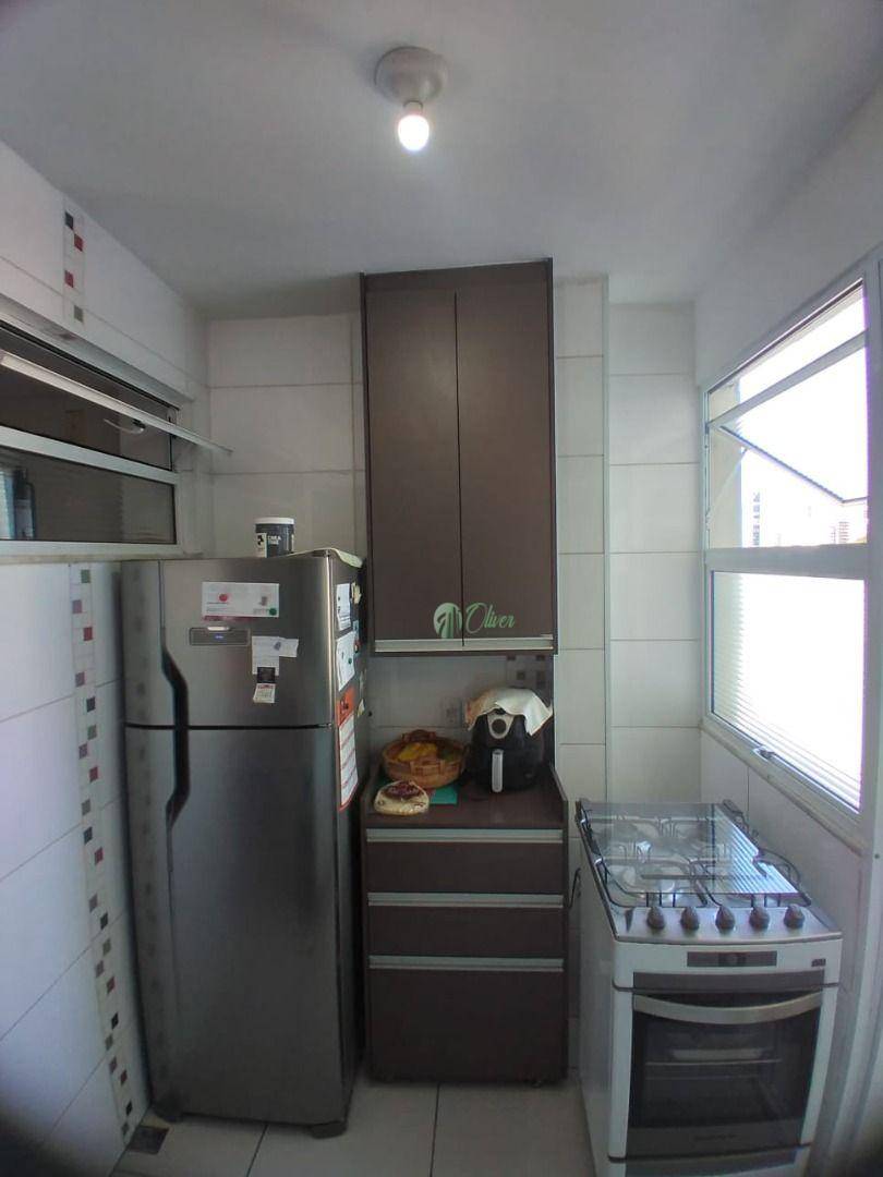 Apartamento à venda com 2 quartos, 68m² - Foto 12