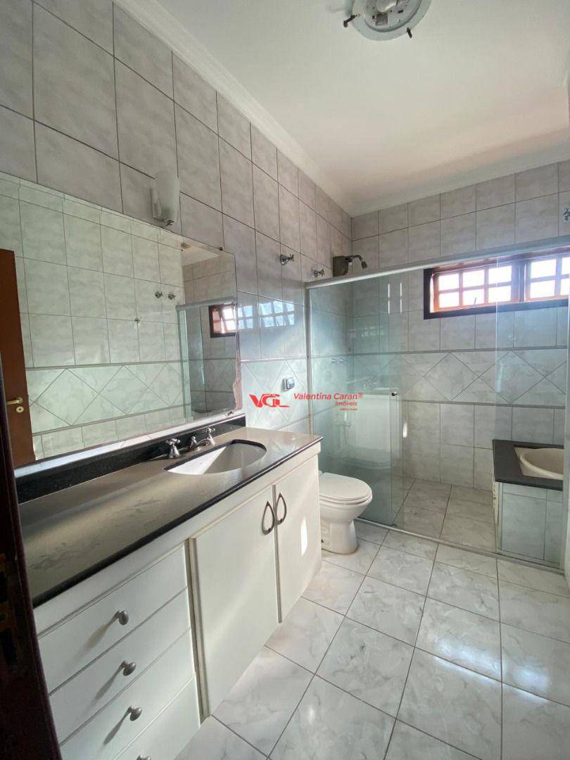 Casa à venda com 4 quartos, 207m² - Foto 14