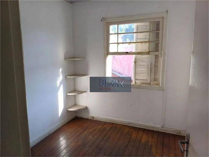 Casa para alugar com 7 quartos, 204m² - Foto 11