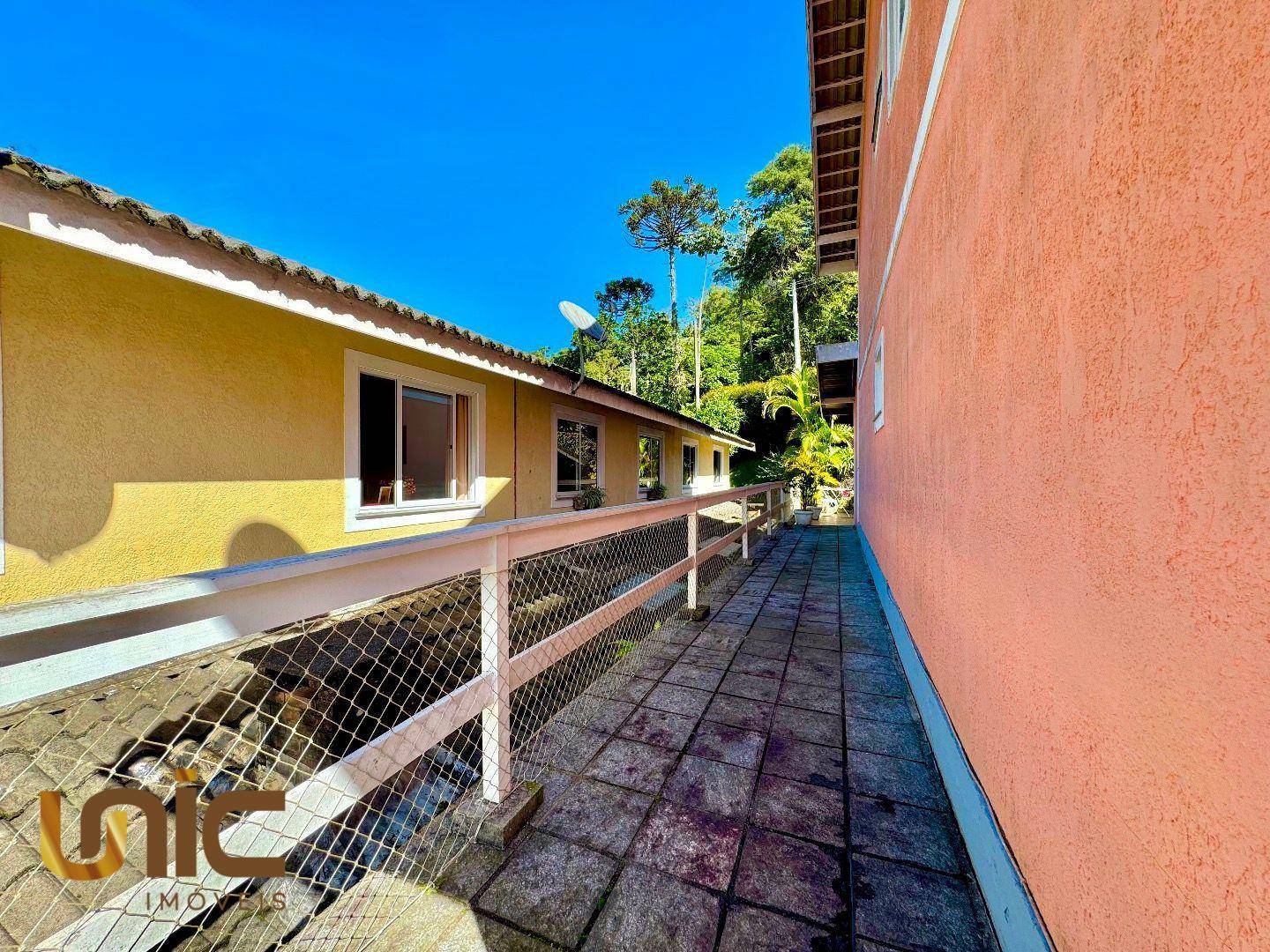 Casa de Condomínio à venda com 3 quartos, 150m² - Foto 27