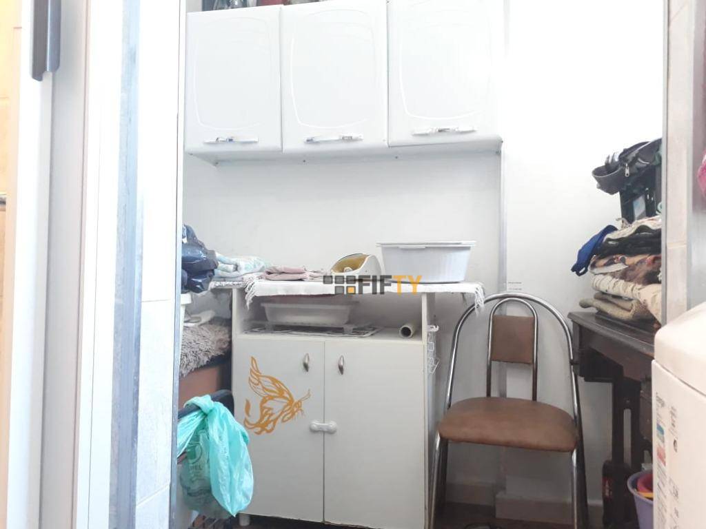 Apartamento à venda com 2 quartos, 90m² - Foto 18