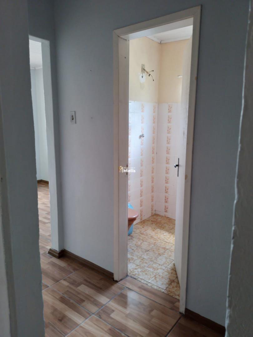 Casa à venda com 2 quartos, 84m² - Foto 8