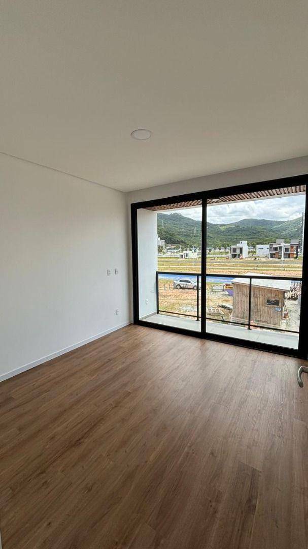 Casa de Condomínio à venda com 3 quartos, 150M2 - Foto 23