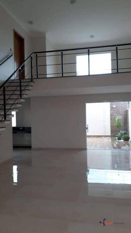 Sobrado, 3 quartos, 250 m² - Foto 5